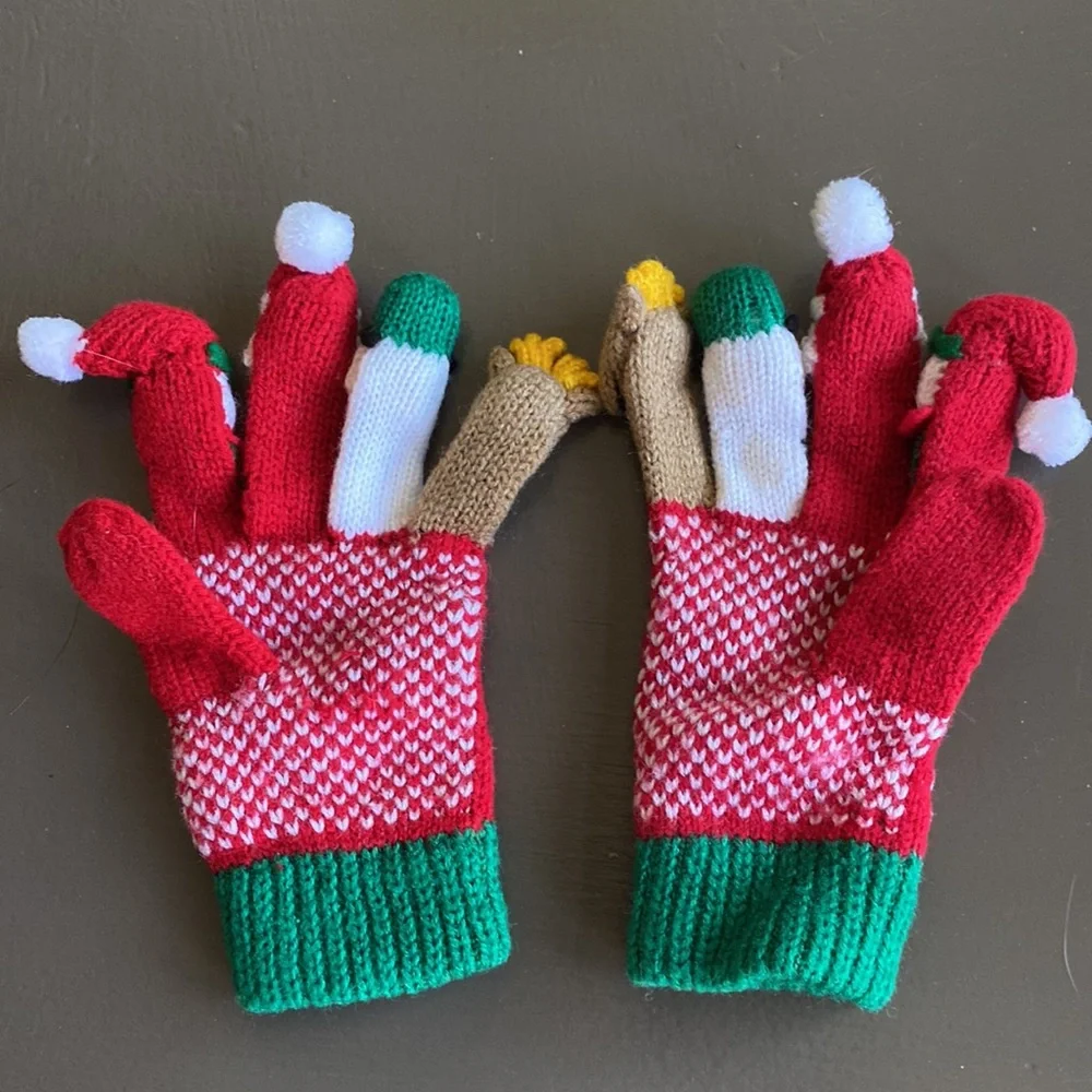 Christmas mittens with adorable finger puppets